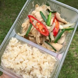 อาหารคลีน by กินในบ้าน