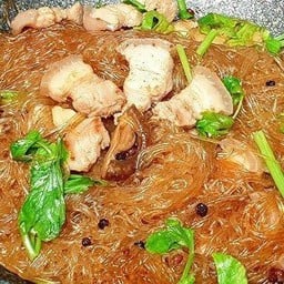 สามชั้นอบวุ้นเส้น