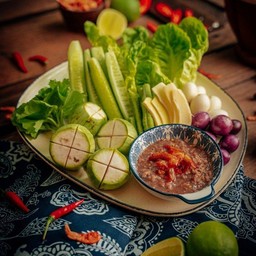 น้ำพริกกะปิกุ้งเสียบ