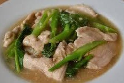 ราดหน้าหมู