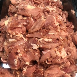 หมูสด หมูหั่น หมูบด ตลาดบางกะปิ