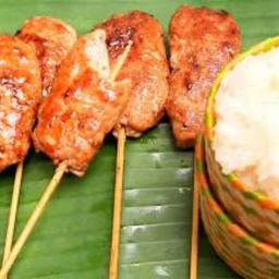 คุณแม่หมูปิ้ง