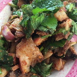 น้ำตกหมู