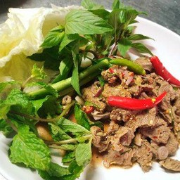 เนื้อน้ำตก