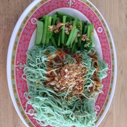 บะหมี่หยกแห้ง