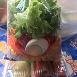 สลัดหลังสนามกอล์ฟ