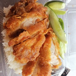 ข้าวมันไก่ทอด