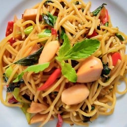 สปาเก็ตตี้ขี้เมา (ใส้กรอก)