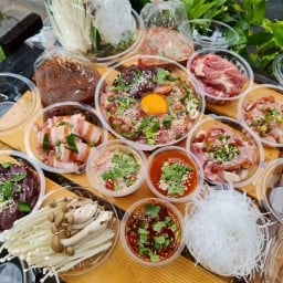 ร้าน หัวมุม จุ่มแซ่บ