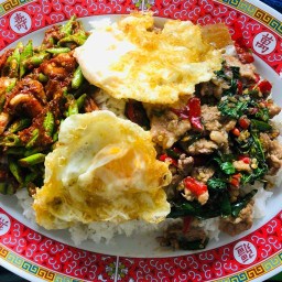 ปากเบิร์น อาหารตามสั่ง ตำปากเบิร์น