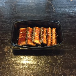 แซลม่อนเทริยากิ ย่างเกลือ