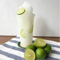 ครัวใต้ตึก