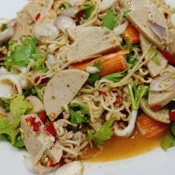 รวยสุขโภชนา