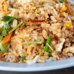 ข้าวผัดหมูหมัก