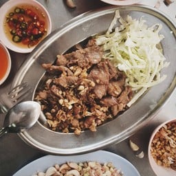 เนื้อสด ,เนื้อเปื่อย ทอดกระเทียม