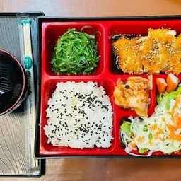 เบนโตะไก่กรอบซอสเทอริยากิ