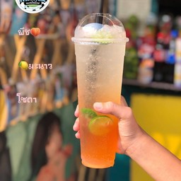 พีช บลอสซั่มมะนาวโซดาเย็น32oz