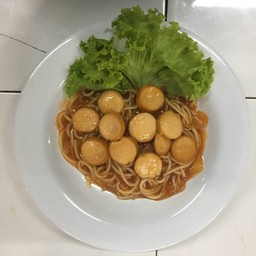 สปาเก็ตตี้ซอสมะเขือเทศใส้กรอก