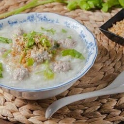 ป้าม่วย อาหารตามสั่ง ก๋วยจั๊บ