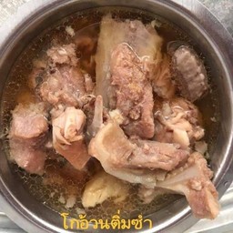 ซี่โครงหมูตุ๋นเต้าเจี้ยว