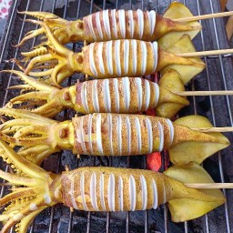 กระเพรานายแอ้