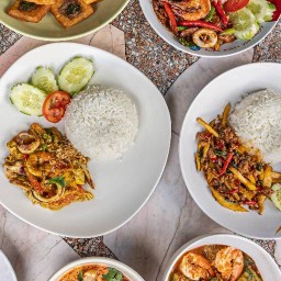 ปิ๊กตามสั่ง