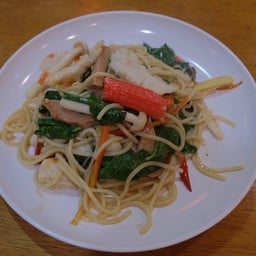 สปาเกตตี้ผัดขี้เมา