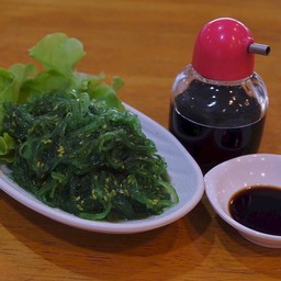 ยำสาหร่าย