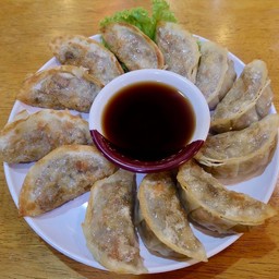 เกี้ยวซ่า 12 ชิ้น