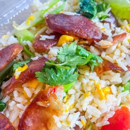 ข้าวผัดกุนเชียง