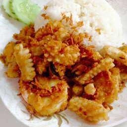 ข้าวทะเลทอดกระเทียมกรอบ