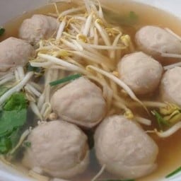 เกาเหลาลูกชิ้นแชมป์