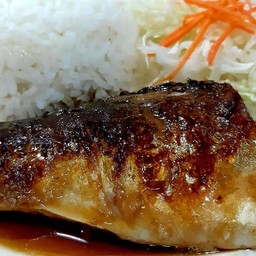ข้าวปลาซาบะ