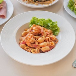 ผัดมักกะโรนี (ราคาเริ่มต้นที่เนื้อไก่)