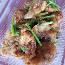 ข้าวปลากะพง ผัดคื่นช่าย