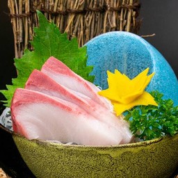 ปลาฮามาจิซาชิมิ