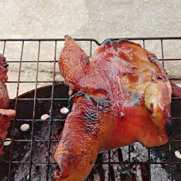 ไข่ปิ้ง ลูกชิ้นทอด
