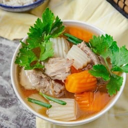 แกงจืดกระดูกหมู