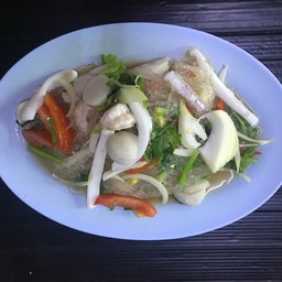 ยำวุ้นเส้น