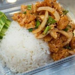 ร้านข้าวยำไก่แซ่บ/ปังปิ้ง ปัญปัญ