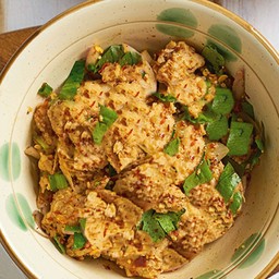 ลาบอีสานแซ่บเจ Larb J Thai style spicy salad with plant-based