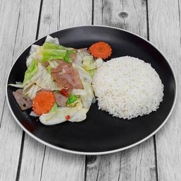 ข้าวผัดกะหล่ำปลี