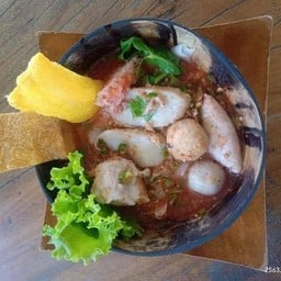 ก๋วยเตี๋ยวเย็นตาโฟ  เครื่องปลา
