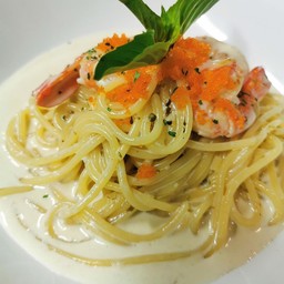 สปาเก็ตตี้ครีมซอสกุ้ง