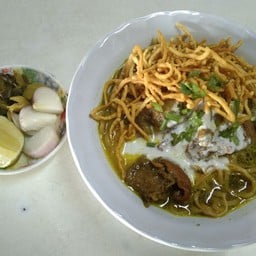 ข้าวซอย เนื้อ