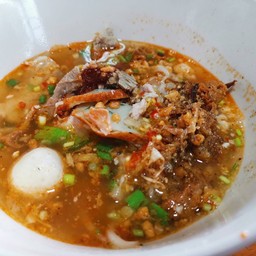 ก๋วยเตี๋ยวต้มยำ น้ำ หรือ แห้ง (ใหญ่,เล็ก,หมี่ขาว,วุ้นเส้น)