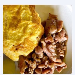 หมูน้ำมันหอยราดข้าว