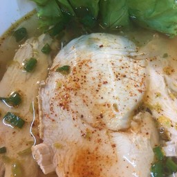 ก๋วยเตี๋ยวไก่