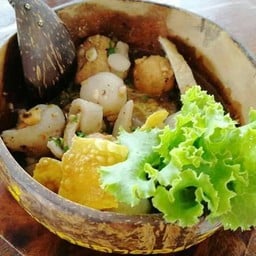 เกาเหลาต้มยำปลา