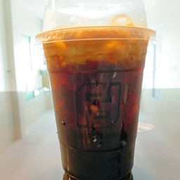 โอเลี้ยงยกล้อ